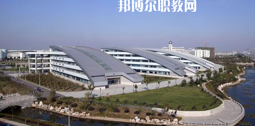 常州高職?？圃盒Ｅ琶?強(qiáng)