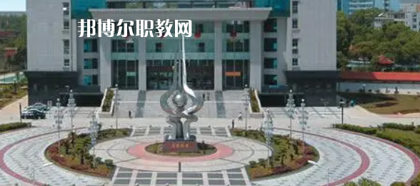 江西高職?？圃盒Ｅ琶?1強