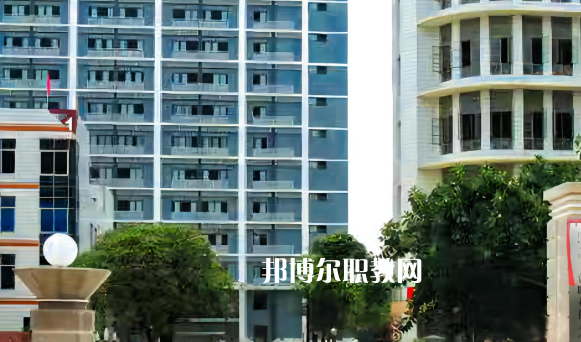 南寧工貿(mào)職業(yè)技術(shù)學(xué)校2022年學(xué)費(fèi)、收費(fèi)多少