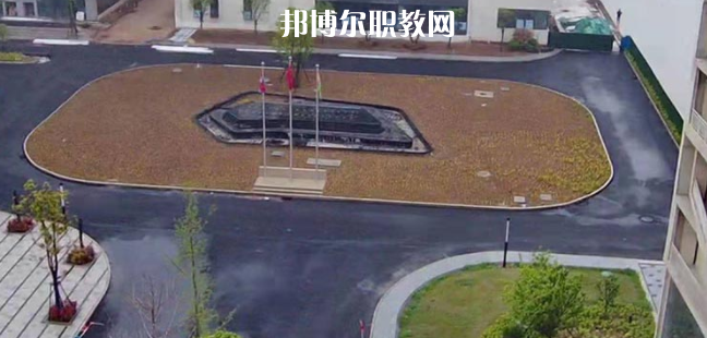 鄭州機(jī)電工業(yè)技工學(xué)校地址在哪里，哪個地區(qū)，哪個城市?