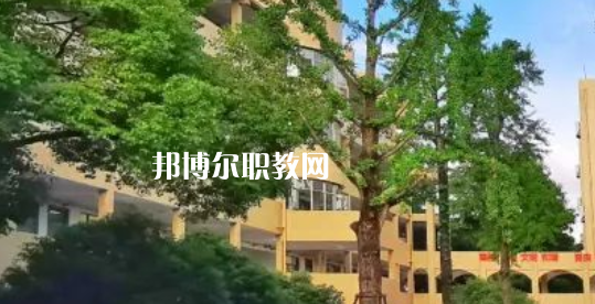 寧波市職教中心學(xué)校地址在哪里，哪個(gè)地區(qū)，哪個(gè)城市?