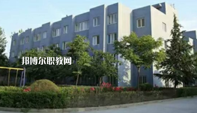 渭南市西北理工職業(yè)學(xué)校地址在哪里，哪個地區(qū)，哪個城市?