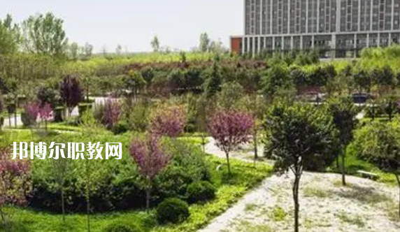 陜西省高新技術(shù)學(xué)校地址，乘車路線