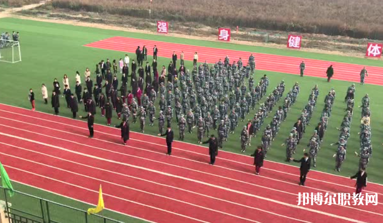 2023鄭州航空港經(jīng)濟(jì)綜合實(shí)驗(yàn)區(qū)華德中等專業(yè)學(xué)校招生計(jì)劃 招生人數(shù)是多少(附要求、條件、對(duì)象)
