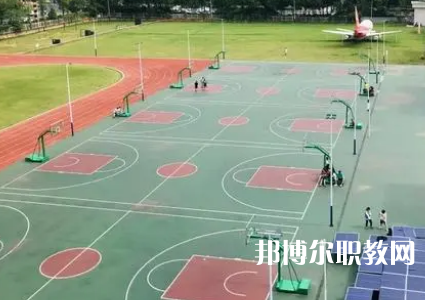 湖南湘江工貿(mào)技工學(xué)校怎么樣、好不好