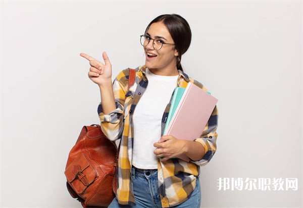 安遠中等專業(yè)學(xué)校2023年招生錄取分數(shù)線(2024參考)