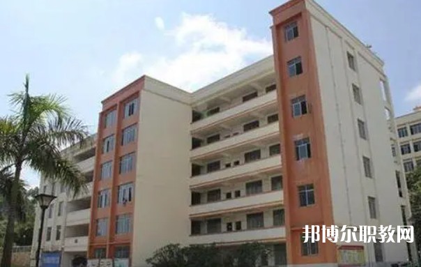 賀州市東南理工職業(yè)技術(shù)學校怎么樣、好不好