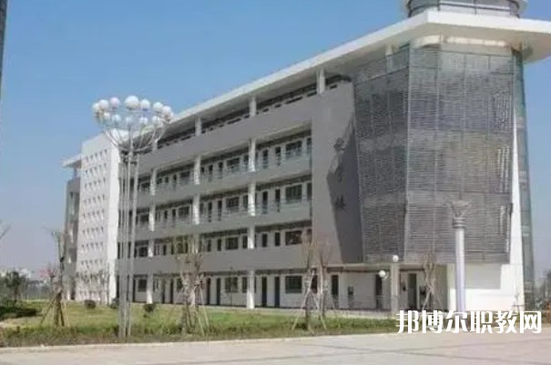 安慶樅川經(jīng)濟(jì)技術(shù)學(xué)校怎么樣、好不好