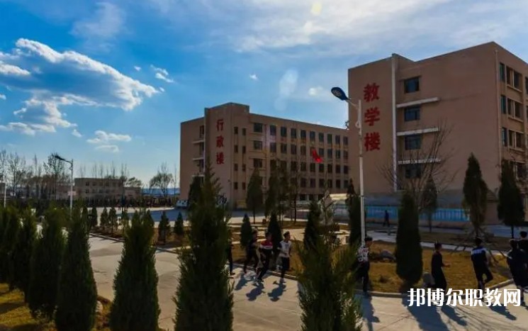 晉城華洋職業(yè)學校怎么樣、好不好