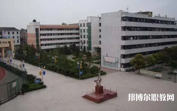 澤州縣周村中學(xué)(職高部)怎么樣、好不好