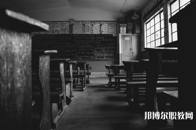 四川哪里的職業(yè)學校能讀會計事務(wù)專業(yè)