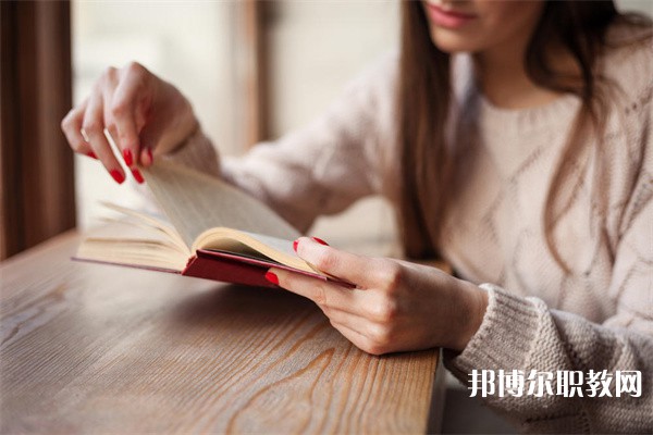 貴州哪里的中職學(xué)校能讀城市軌道交通專(zhuān)業(yè)