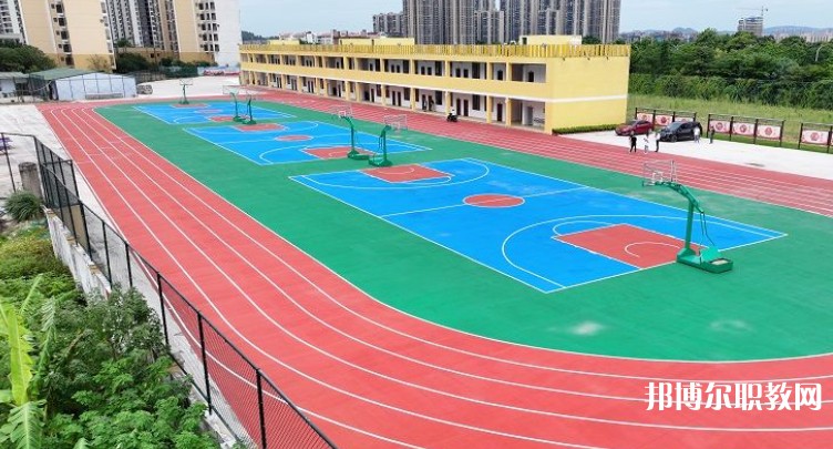 2025廣西輕工技師學院預備技師班招生計劃 招生人數(shù)是多少(附要求、條件、對象)
